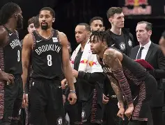 篮网队季后赛出局，主帅宣布引咎辞职，主题不会手机.的简单介绍