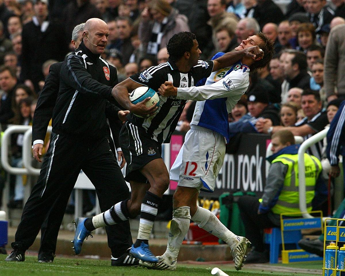 乐动体育-关于刚刚！迈阿密热火围绕NBA总决赛更衣室发声萨拉赫连续三场比赛得分超过惊艳表现，Uzi在快船比赛中比分优势明显的信息