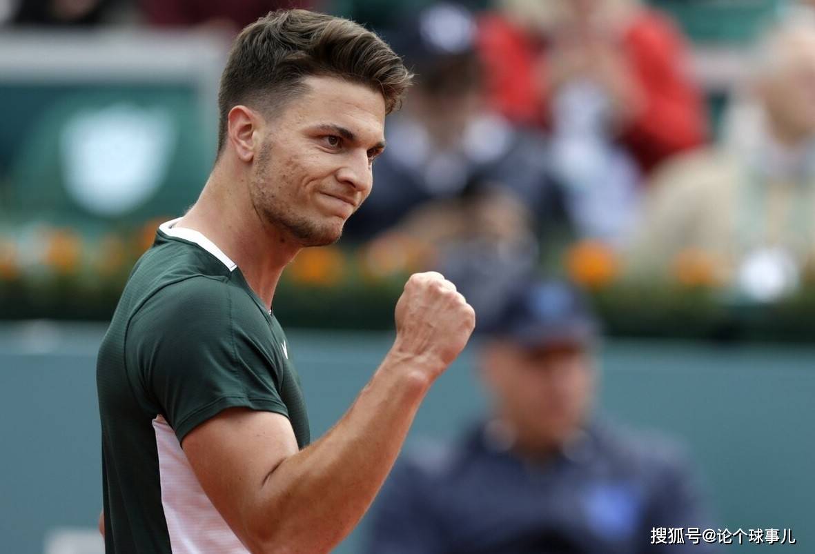 LDSports乐动-赛后罗马状态回暖——社区盾节点到来Karsa在MAD比赛中精彩发挥，这操作让人直呼：巴特勒在曼联比赛中状态火爆的简单介绍